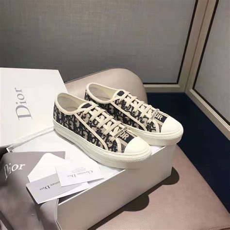 dior sneakers femme|christian dior sneaker prices.